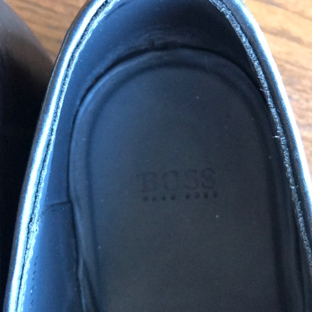 Hugo Boss Italian charcoal leather lace up shoes - Picture 7 of 10